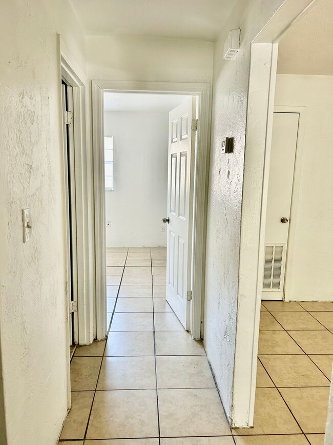 Photo - 1225 Kennedy Rd Unit Kennedy Rd. - 1225 06