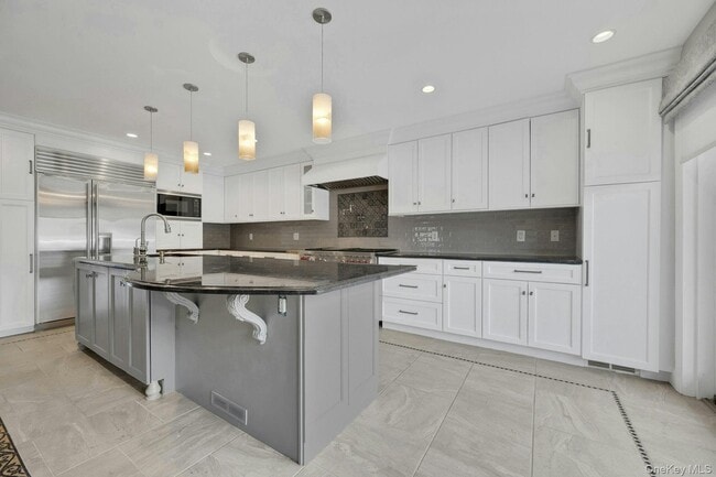 Photo - 47 Highland Ave