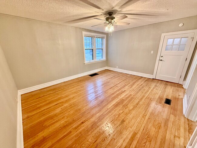 Hawthorne Place Apartments