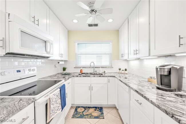 Building Photo - 5032 Skyline Blvd