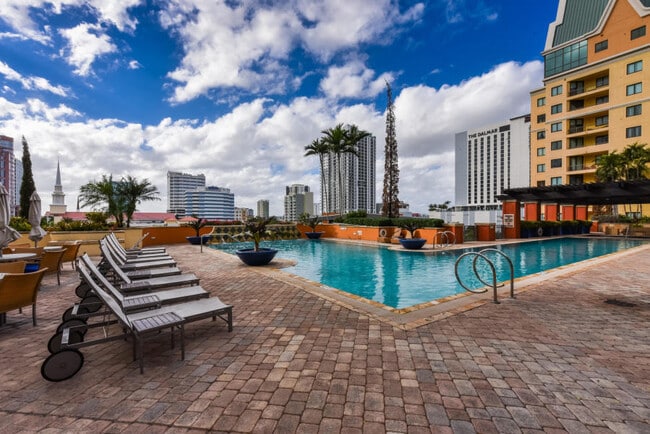 Photo - 110 N Federal Hwy Unit 908