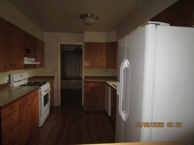 140 6th St NW