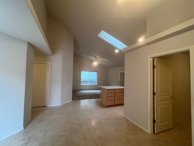 Photo - 1537-1539 Hartell St Unit 1539 Hartell St