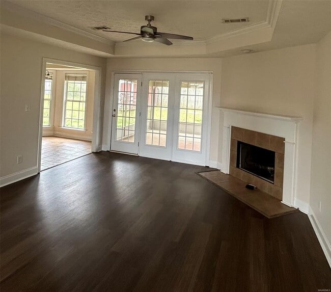 Photo - 608 River Birch Dr