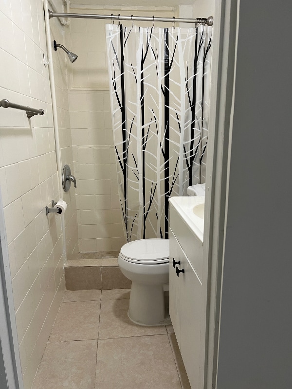 Photo - 43 NW 199th St
