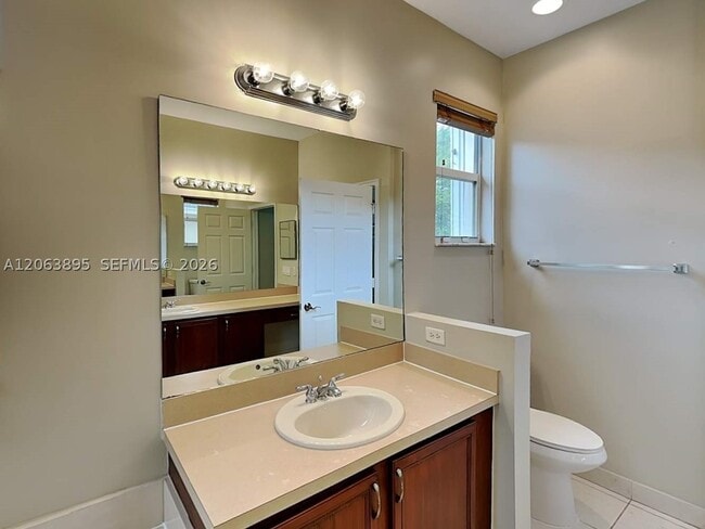 Photo - 4944 Cypress Ln