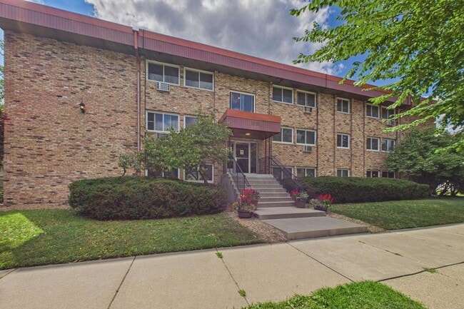 Photo - 2630 Pleasant Ave