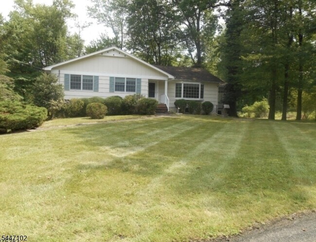 Photo - 4 Sage Dr
