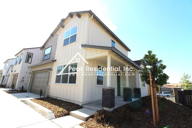 Photo - Newer 4bd/3ba Folsom Home with 2 Car Garage