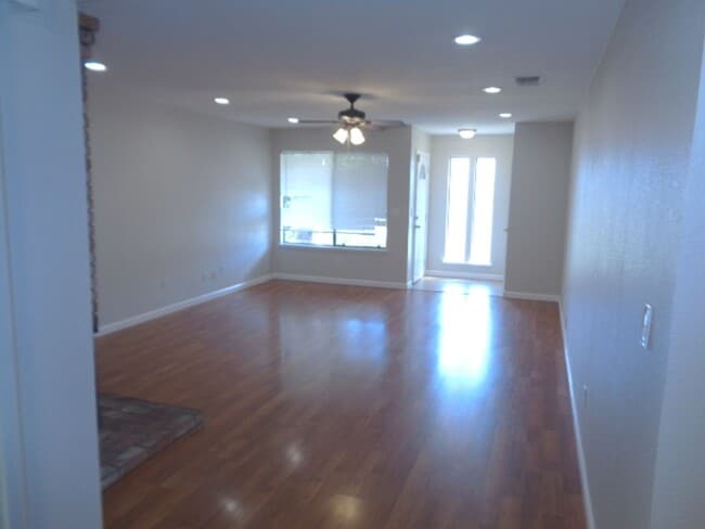 Photo - COMING SOON!!! Spacious 3 Bedroom Duplex