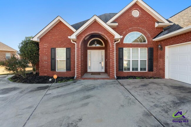 Photo - 601 Huntwood Ln