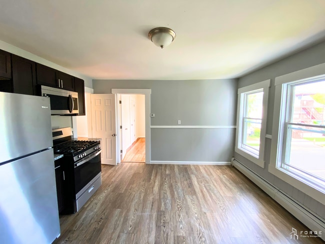 Photo - 8 Frederick St Unidad Apt 2F
