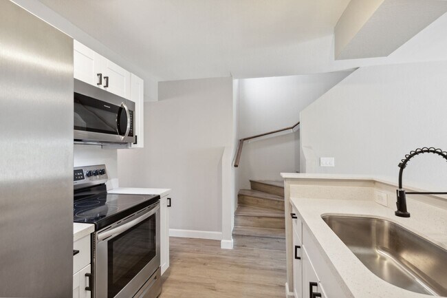 Photo - DOWNTOWN MESA APARTMENT!