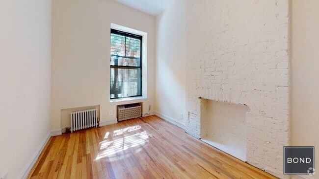 Building Photo - 323 E 83rd St Unit 1A Rental