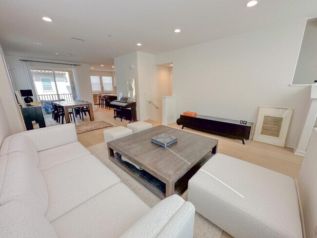 Photo - 49 Sanctuary Ln