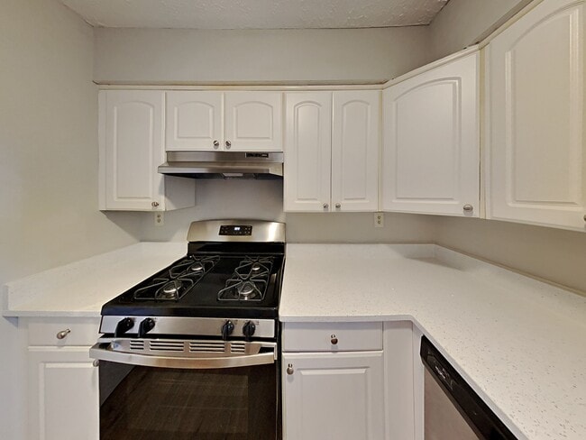 Photo - 159 Timber Creek Ln SW