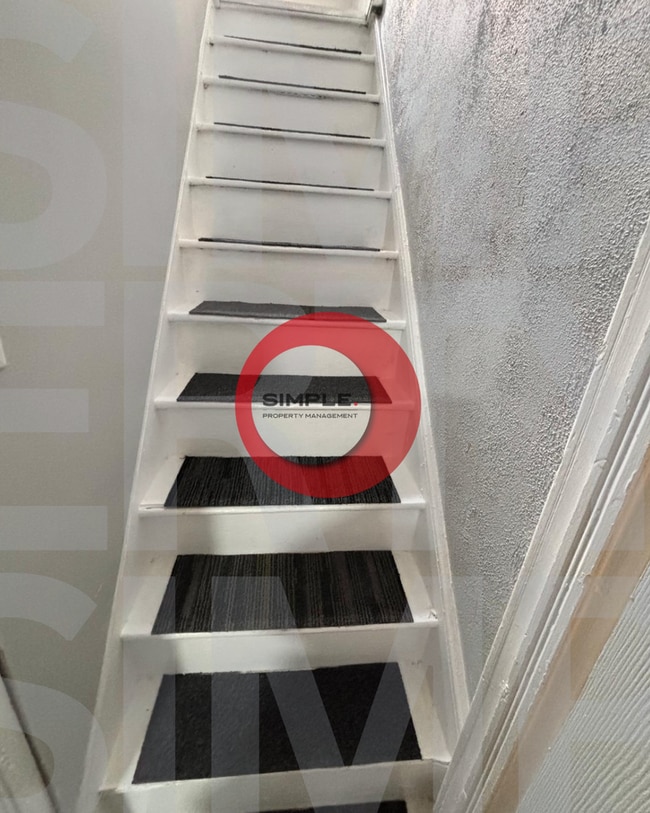 Photo - 426 Wunder St