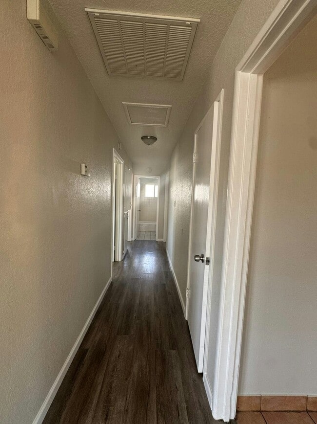 Photo - 4571 Alhambra Dr