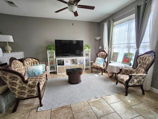Building Photo - 12325 Los Indios Trail Unit 11 Rental
