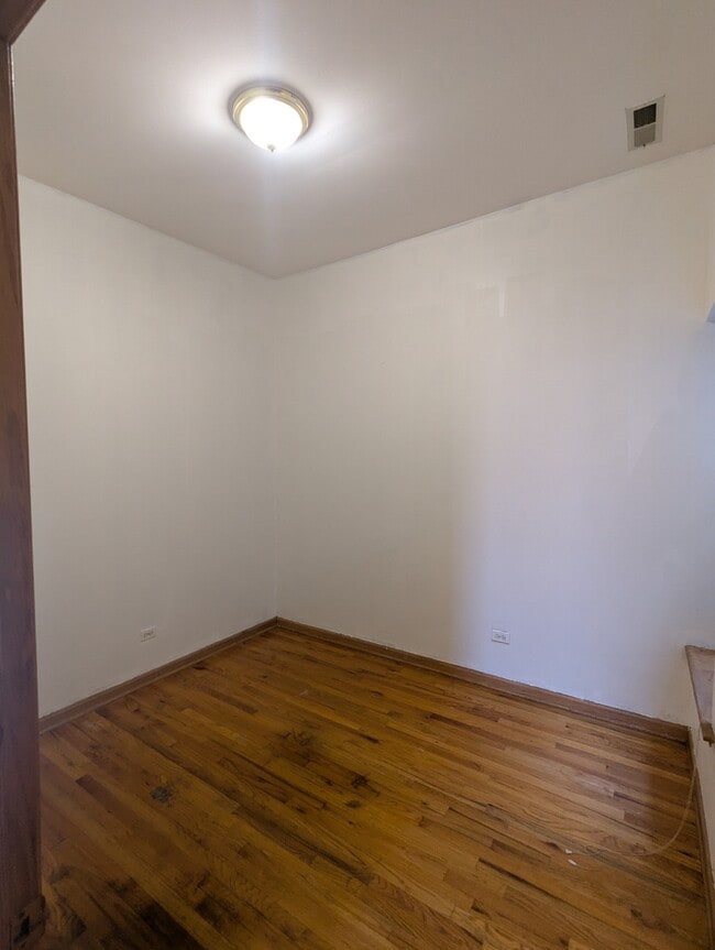Photo - 3212 W Warren Blvd Unit 2