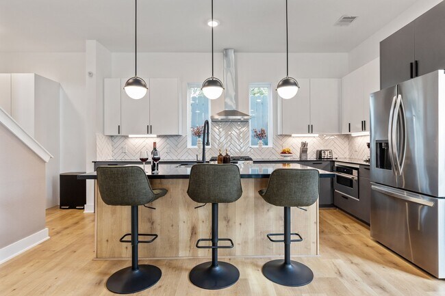 Photo - 5502 Texas St