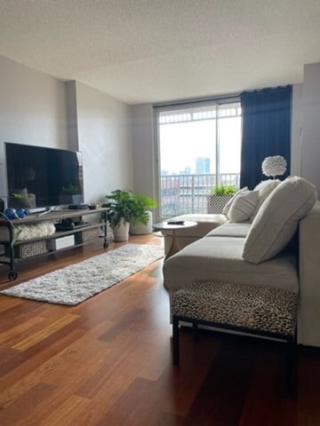 Photo - 8 Museum Way Unit 608