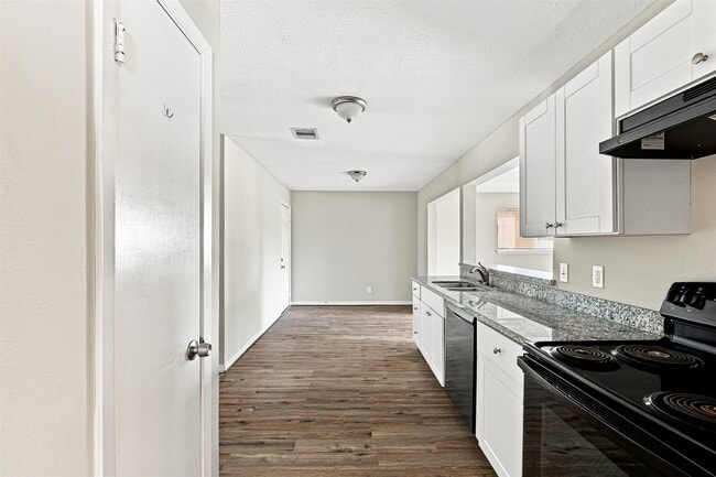 Photo - 509 Avenue J
