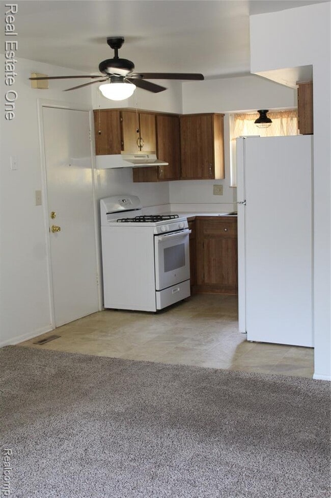 Photo - 37 /39 Maplecrest Dr