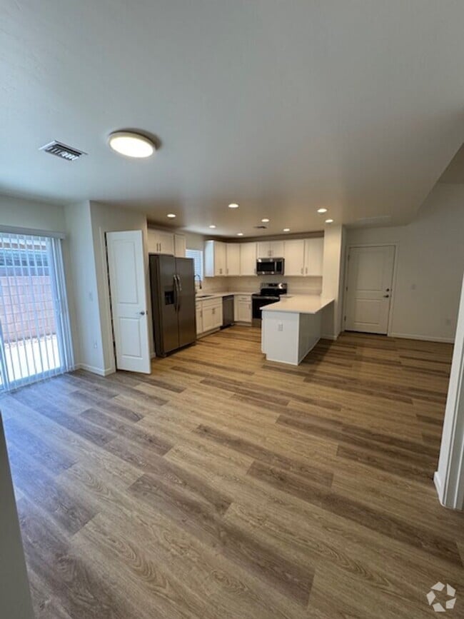 Building Photo - East- NEW BUILD 3 Bedroom rental homes!