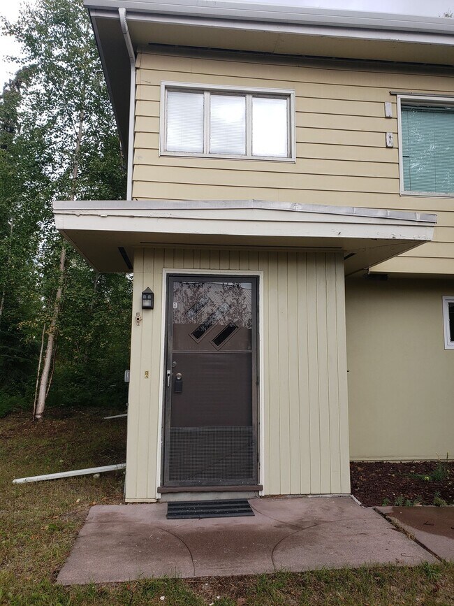 518 Halvorson Rd Townhome For Rent in Fairbanks, AK