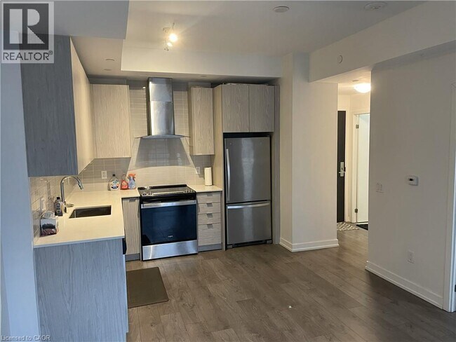 Photo - 55 Duke St W Unit 404