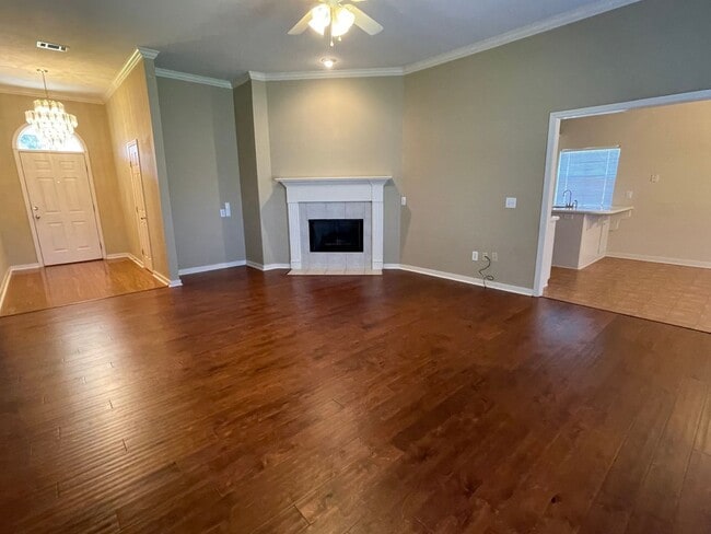 Photo - 4 Bedroom 2 Bath Home in Clinton for RENT!