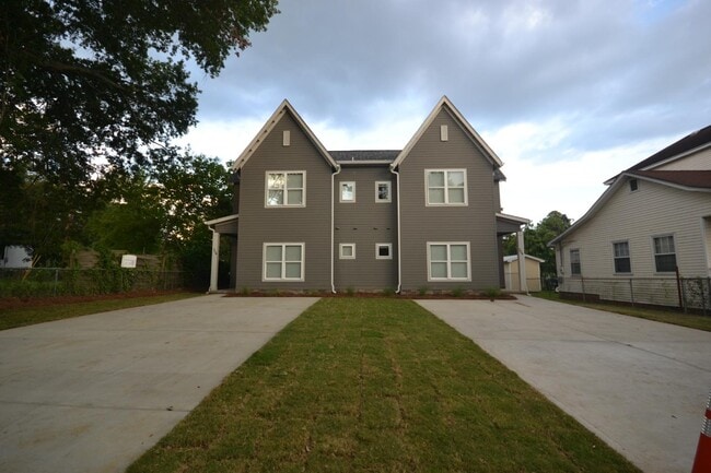Building Photo - 3925 Overbrook Dr Rental
