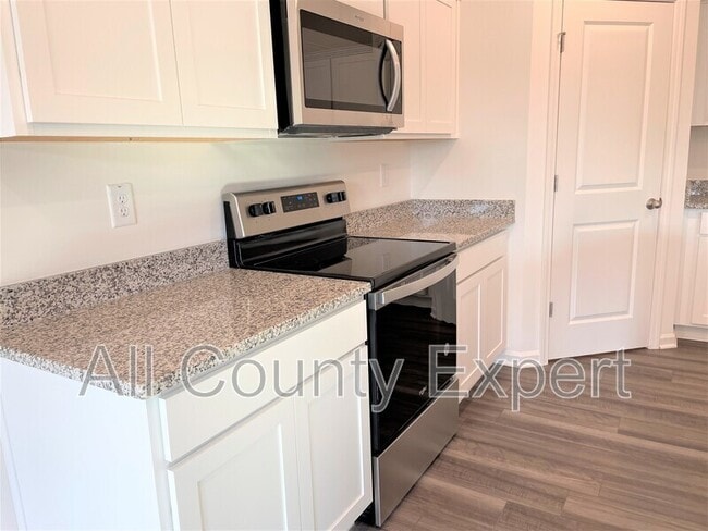 Photo - 226 San Marino Wy NW