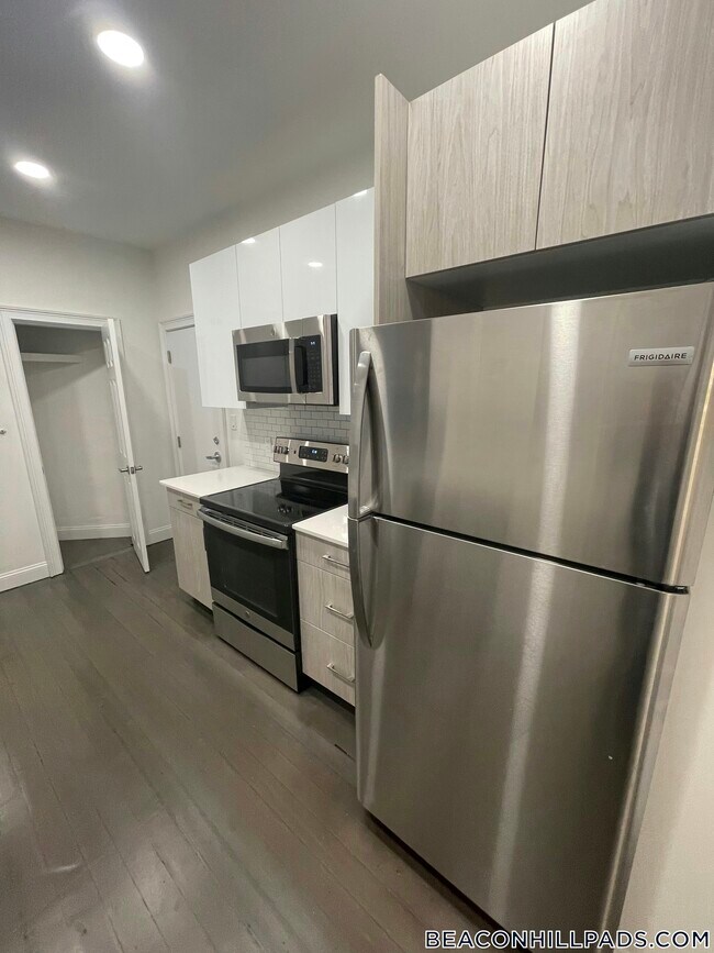 Photo - 31 Temple St Unidad 2F