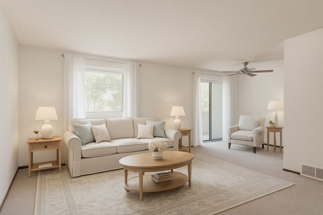 Building Photo - 1410 Bacchus Dr Unit B