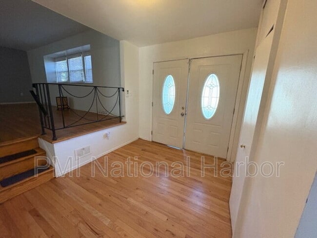 Photo - 13323 Warburton Dr