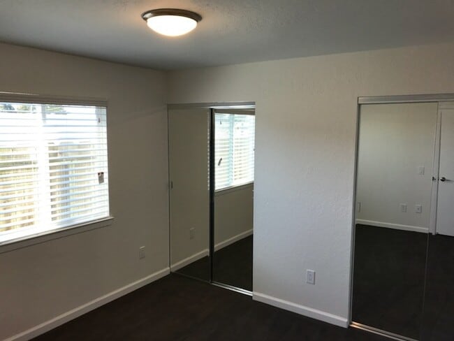 Photo - 394 Reservation Rd Apartamentos