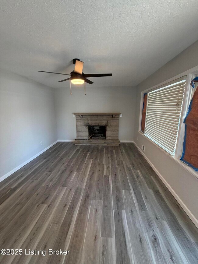 Photo - 5414 Bungalow Dr