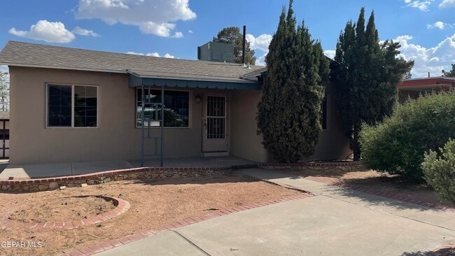 Building Photo - 3116 Idalia Ave