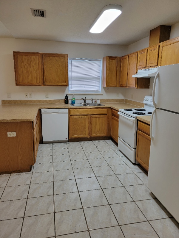 Photo - 1230 4 Mile Rd