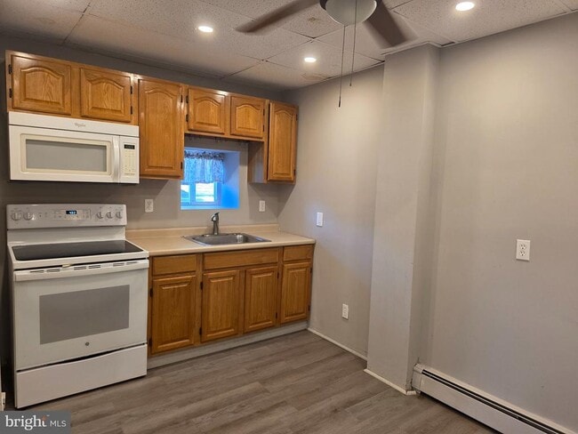 Photo - 20 Berks St Unit 2ND FLOOR