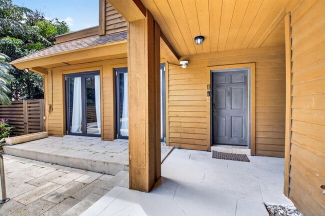 Photo - 122 Andrews Ave