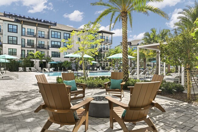 Indigo Stuart Apartments
