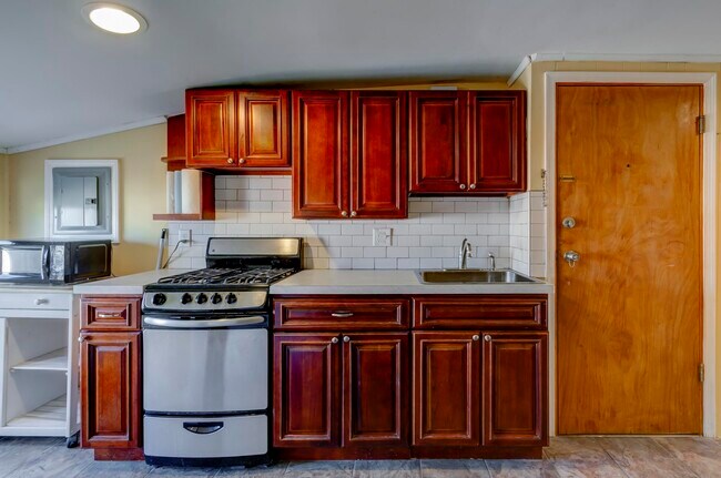 Photo - 788 Avenue A Ave