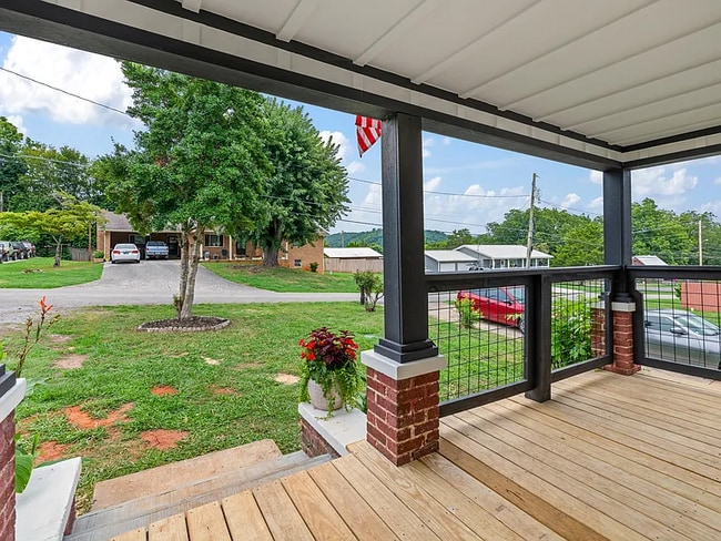 Photo - 545 6th St Unit 545 6th street