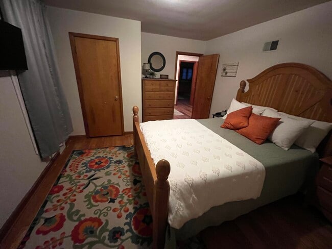 Photo - 220 E Wilbur Ave Apartamentos Unidad Lower