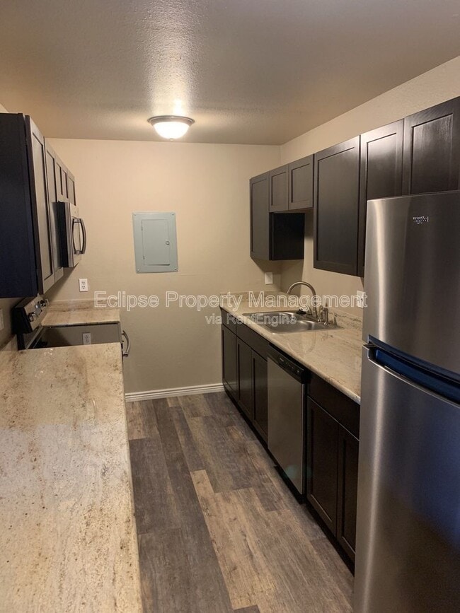 Photo - 522 Bell Ct Unit A3