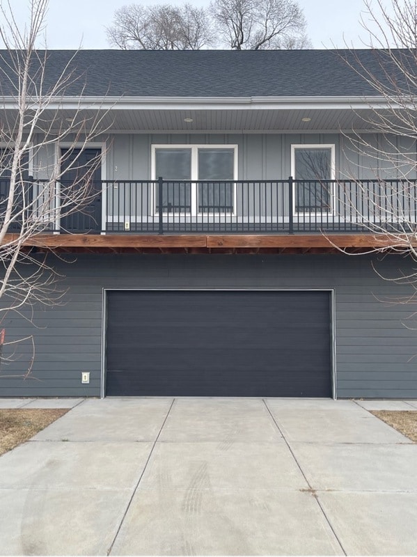 Building Photo - 2304 W George St Unit Apt 2