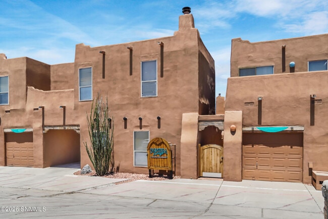 Building Photo - 701 Indian Hollow Rd Unit 6